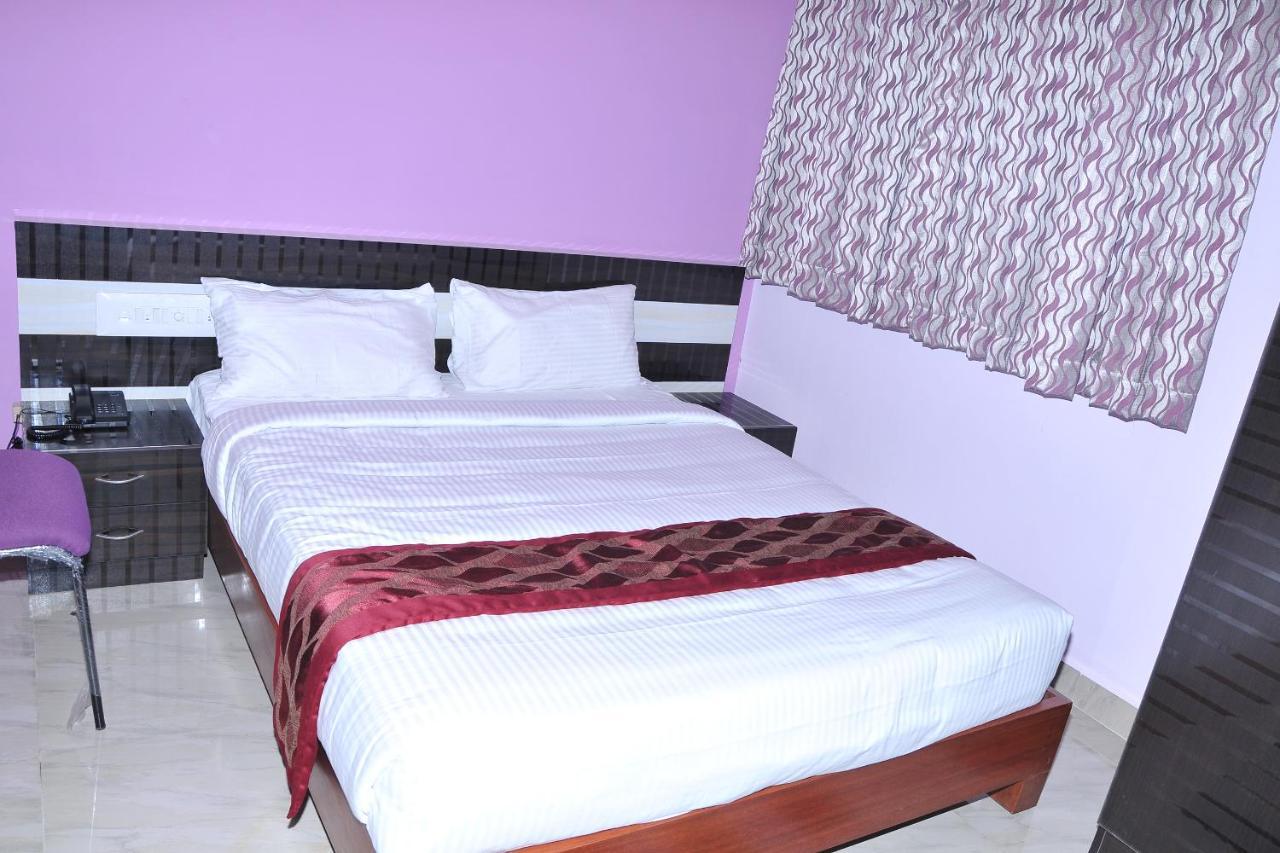 Brahma Inn Bangalore Exteriör bild